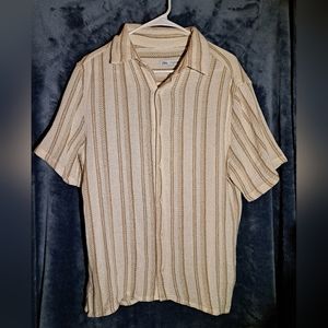 Mens Zara Button Down Shirt. Color Tan, Cream, and Brown. Size Medium